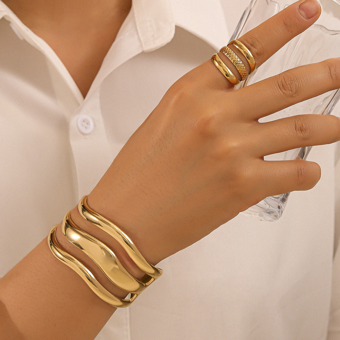 Siena – Bracelete Gota Orgânica Aberta